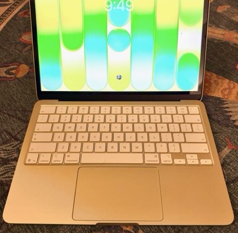 Cheap MacBook Neo Review